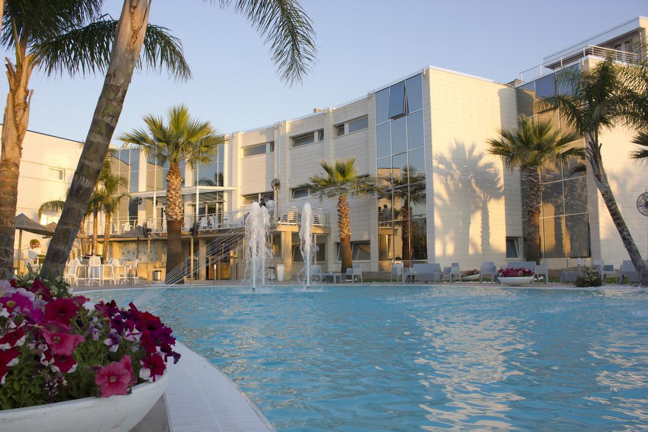Dubaivillage Camposano Екстериор снимка